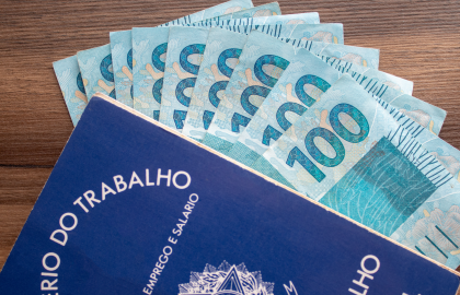 Lula defende valorização contínua do salário mínimo em evento pelos 90 anos do piso no Brasil