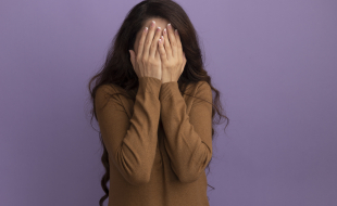 Violência muda rotina e escolhas de 98% das mulheres brasileiras